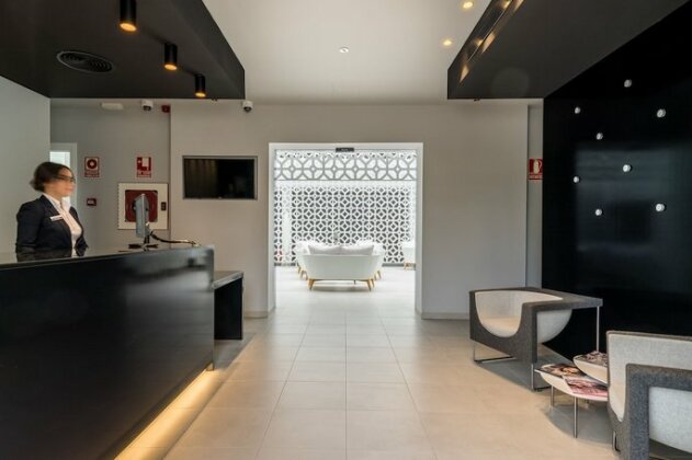 Costa del Sol Hotel - Photo4