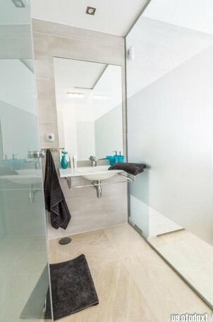 ELuxuria Sunny Villa - Photo3