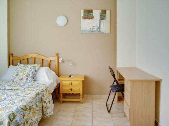 Hostal HB Torrevieja - Photo4