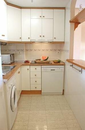 Lmt Holiday Apartments - Photo5
