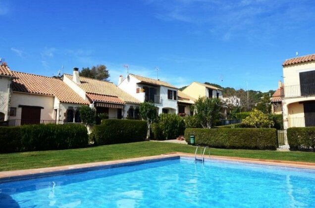 Casas Adosadas Les Oliveres