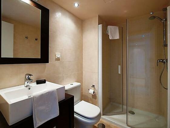 3 Bedrooms In Torrox Coast - Photo5