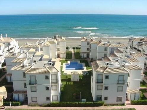 Apartamentos Laguna Beach - Photo2