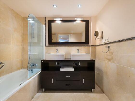 Front Seaview 1 Bedroom In Torrox - Photo4