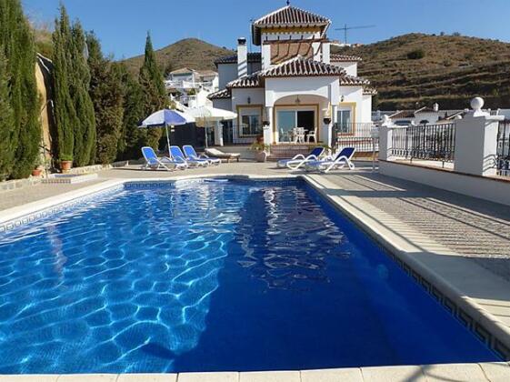 Villa Bellaisa - Photo2