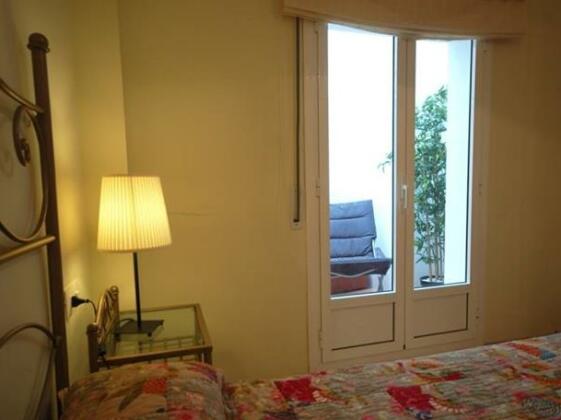 Apartment Lets Holidays Tossa de Mar Bernats - Photo3