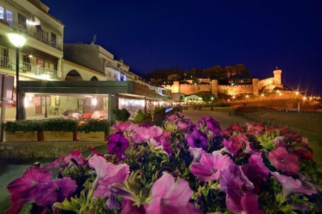 Hotel Restaurante Capri - Photo3