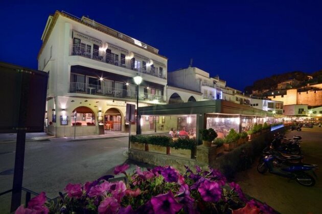 Hotel Restaurante Capri - Photo5