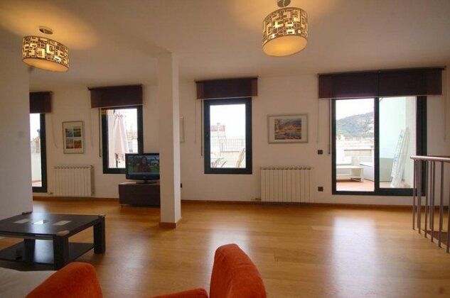 Lets Holidays Duplex Penthouse In Tossa - Photo2