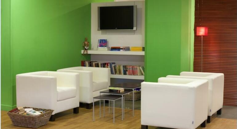 Holiday Inn Express Madrid Tres Cantos - Photo4