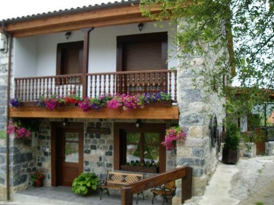 Casa Rural La Basna