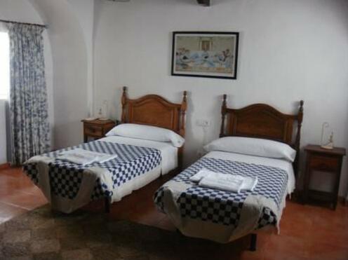 Alguaciles Bajos Farmhouse Utrera - Photo4