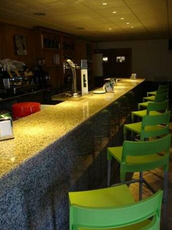 Nuevo Real Salon-Hostal-Restaurante - Photo5