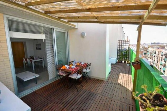 Bonito Atico Con Terraza y Parking - Photo2