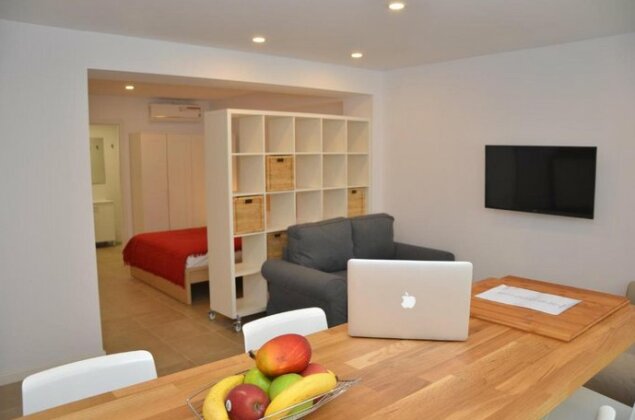 City Suites Apartments - Photo2