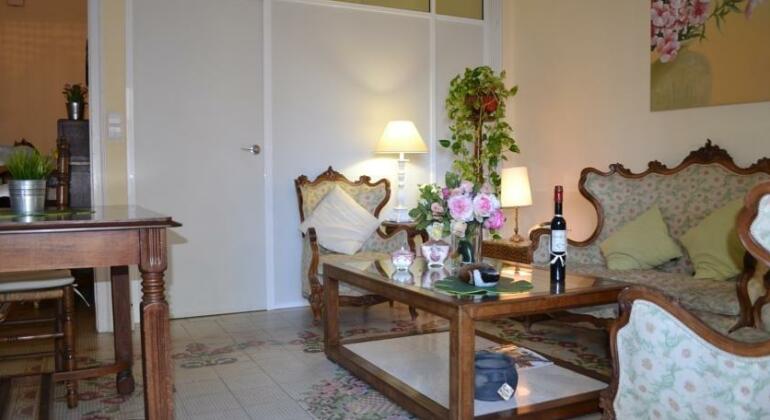 Isabellas Boutique Apartment - Photo3