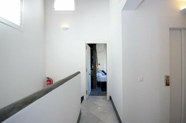 Mosen Sorell Apartments - Photo4