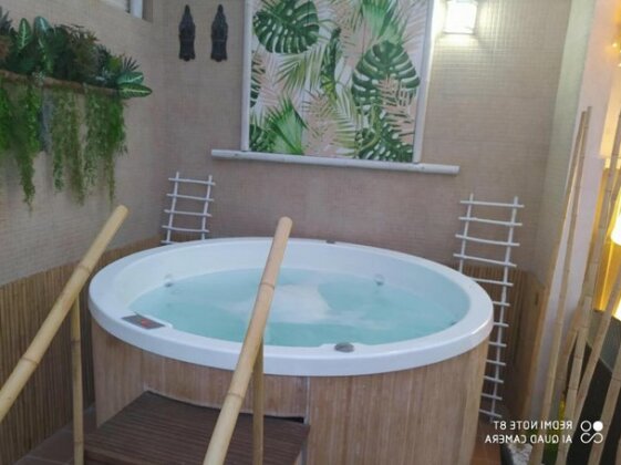 Apartamento Con Jacuzzi Privado Y Parking - Photo4