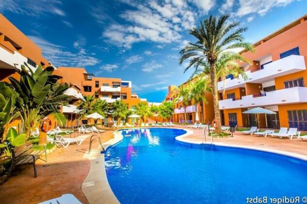 Apartamentos Turisticos Parque Tropical