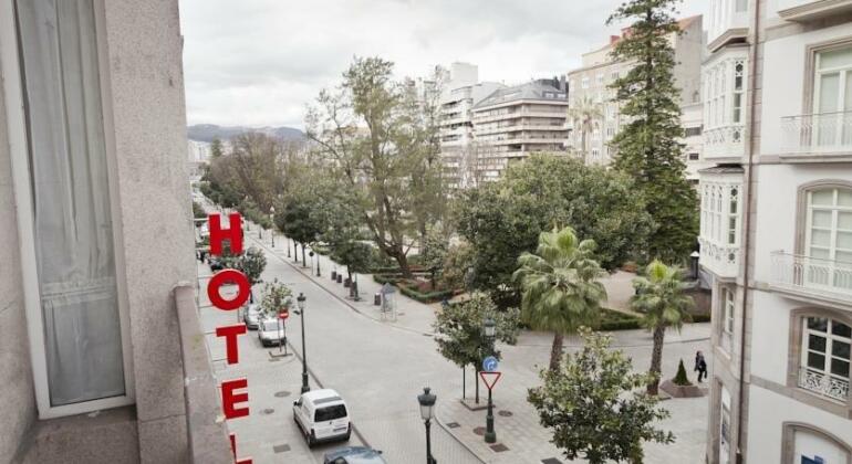 Hotel Aguila Vigo - Photo2