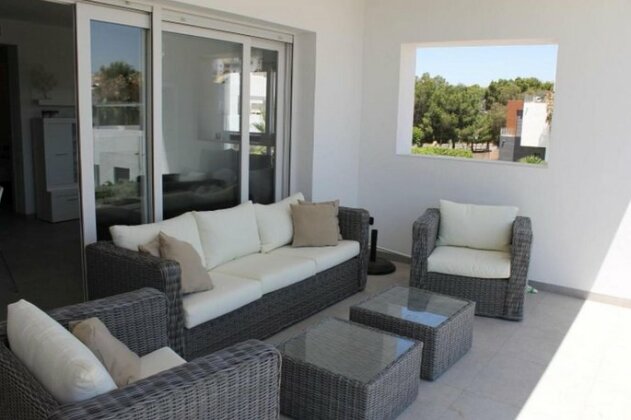 La Fuente 3 bed Apartment with Comm Pool - Photo2