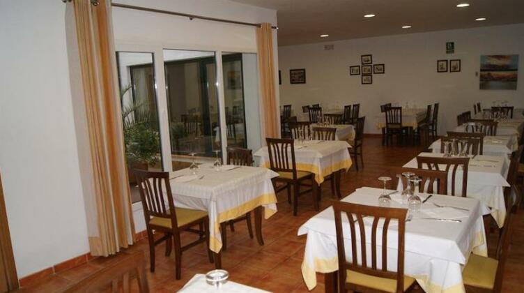 Hostal Restaurante Bustos - Photo3