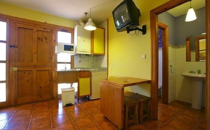 Apartamentos La Casona de Terienzu - Photo2