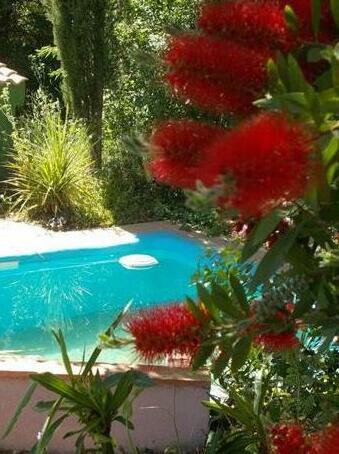 La Igloo with pool