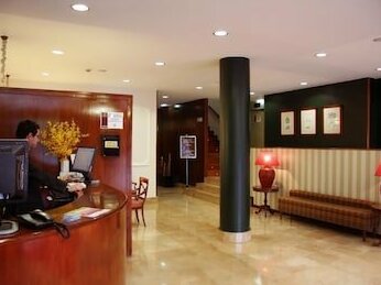 Hotel Oriente Zaragoza - Photo3