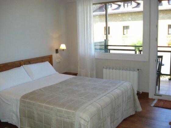 Pension Zarauz Playa - Photo4