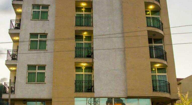 Blue Birds International Hotel - Photo3