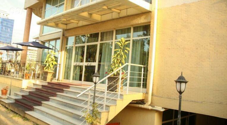 Blue Birds International Hotel - Photo5