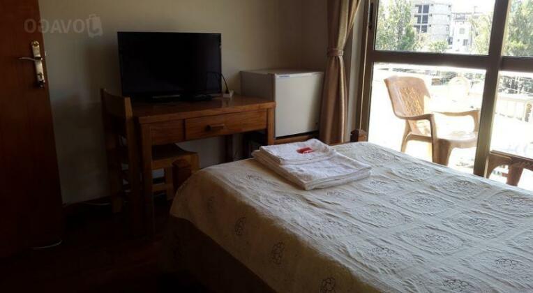 Elias Hotel - Photo3