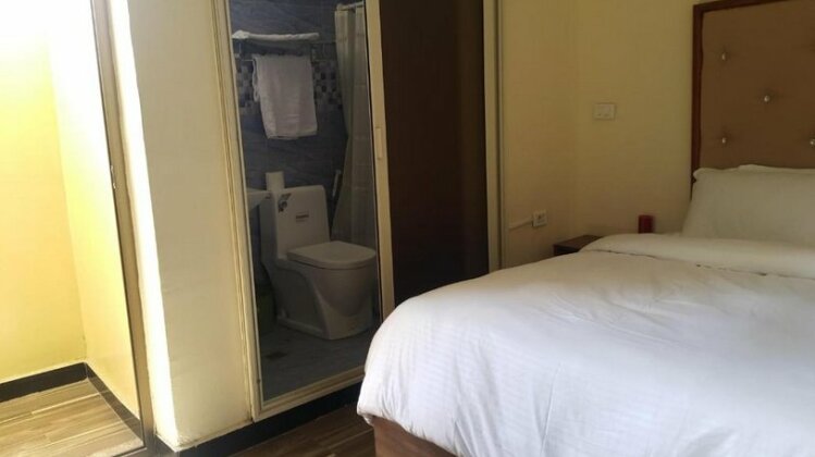 Guest Inn Addis - Photo5