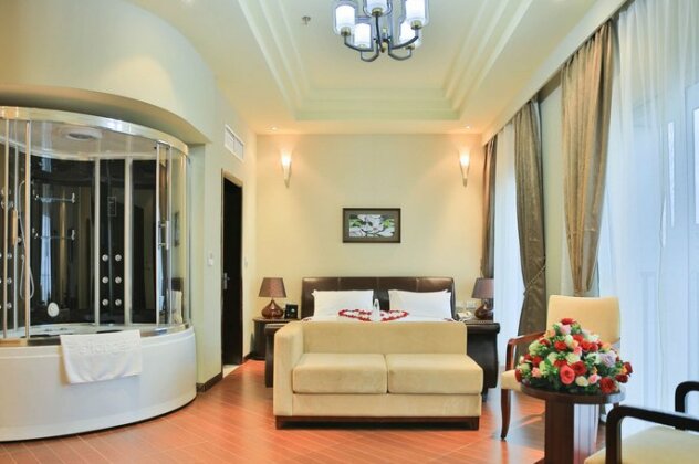Magnolia Hotel & Conference Center - Photo4