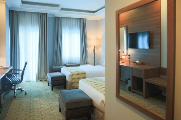 Nexus Hotel - Photo3