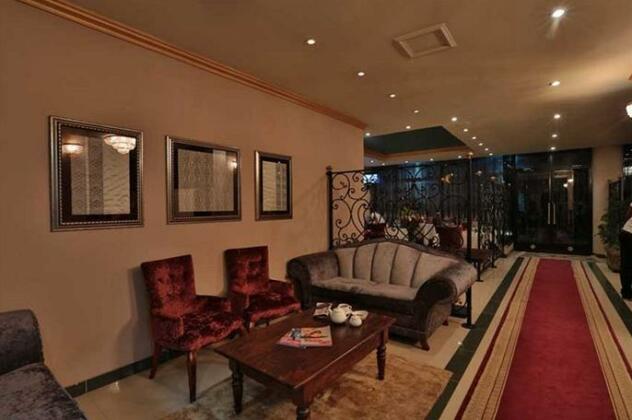 The Residence Suite Hotel - Photo3