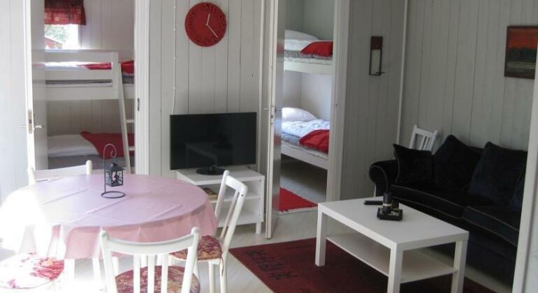 Sommaro Stugor - Photo3