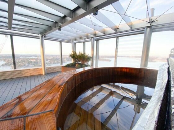 Modern panoramic apartment with sea view - Photo2