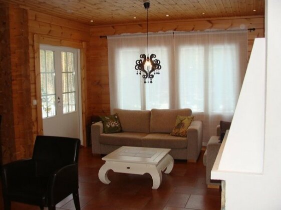 Villa Kumpuharju - Photo4