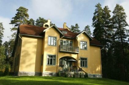 Villa Urhola Kruunupuisto
