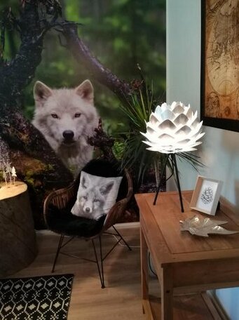 Arctic Home - Photo2