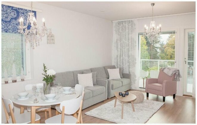 Crystal Suites 1 - Photo2