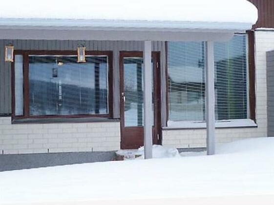  Photo 3