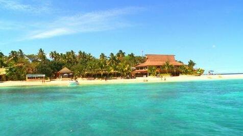 Beachcomber Island Resort