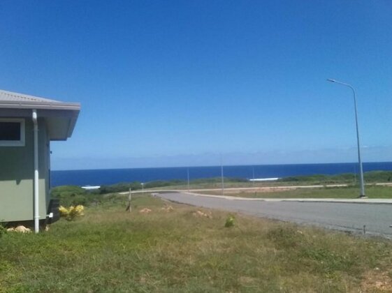 Holiday House with Ocean View Upper Hutt - Photo4