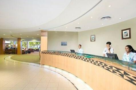 Holiday Inn Suva - Photo2