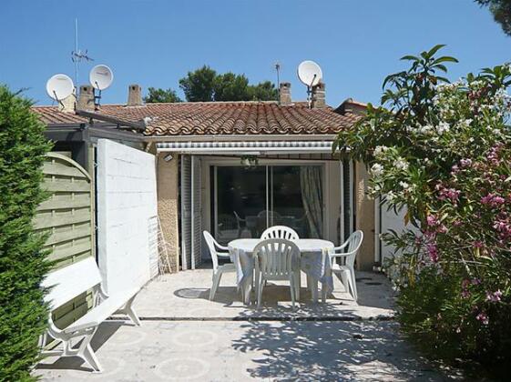  Photo 2