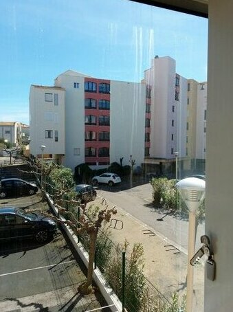 Studio in Agde With Wonderful City View Terrace and Wifi - 150 m From the Beach