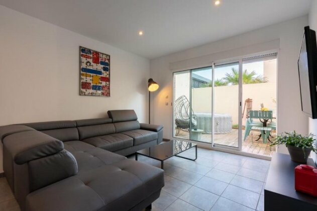 ZEPHYR - Acces direct plage Grau d'Agde - Photo2